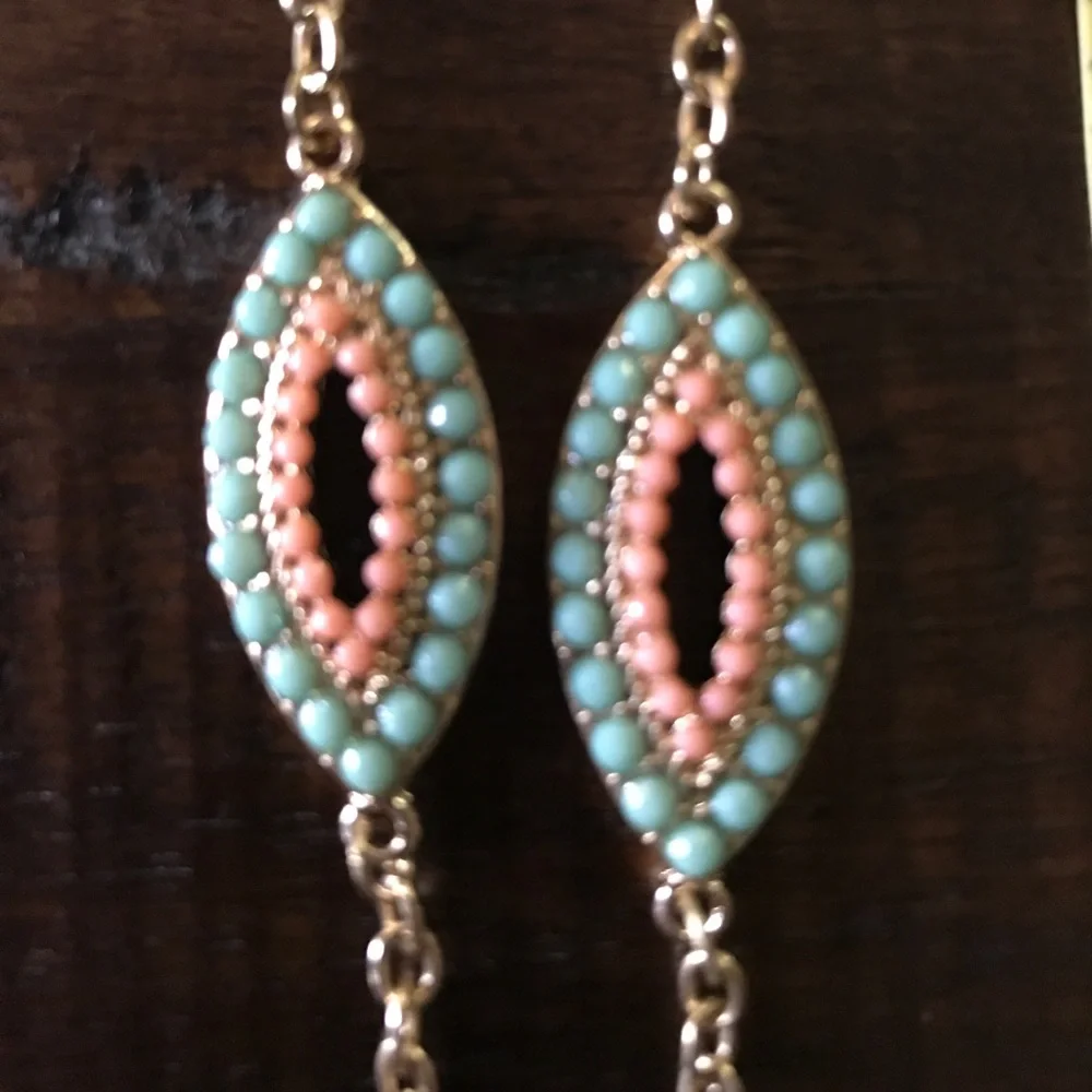 Vintage Turquoise & Pink Accent Goldtone Chain Necklace - Picture 5 of 5